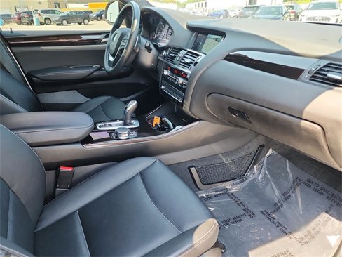 Used 2018 BMW X4 xDrive28i image 24