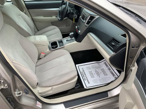 Used 2014 Subaru Legacy 2.5i Premium image 12