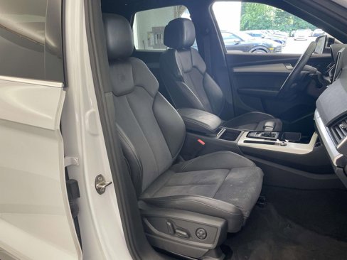 Used 2021 Audi SQ5 Premium w/ Convenience Package image 23