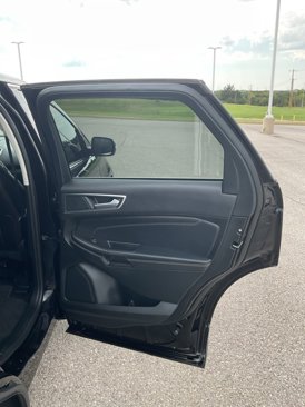Used 2024 Ford Edge Titanium image 16