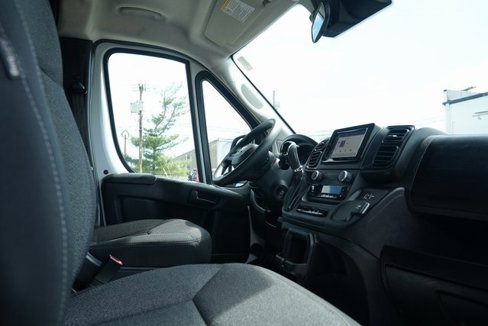 Used 2023 RAM ProMaster 2500 image 20