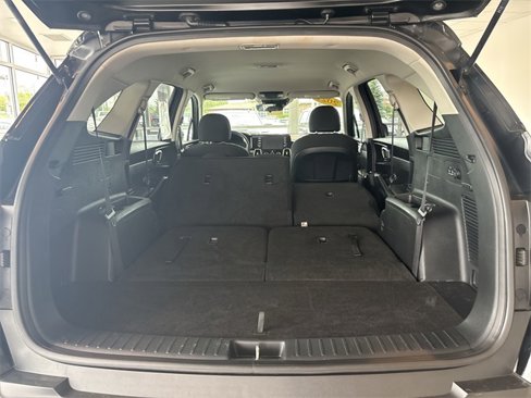 Used 2021 Kia Sorento LX image 16