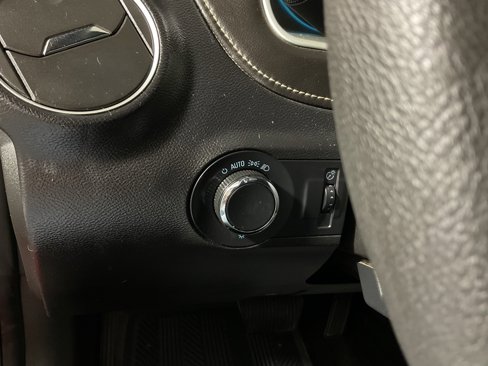 Used 2015 Chevrolet Camaro LS image 21
