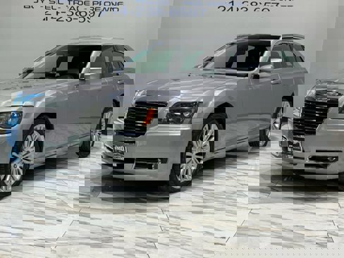 Used 2014 Chrysler 300 S image 2