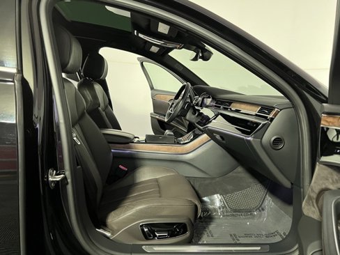 Used 2019 Audi A8 L 3.0T w/ Executive Package image 31