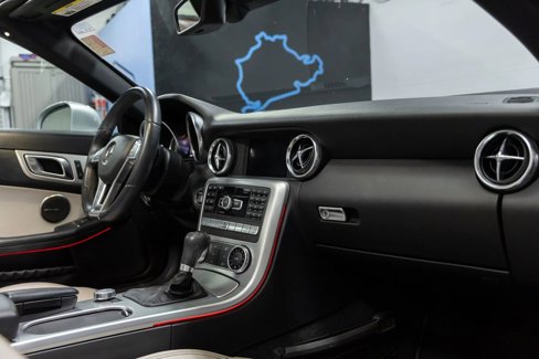 Used 2014 Mercedes-Benz SLK 250 image 23