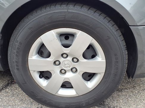 Used 2010 Hyundai Sonata GLS image 5