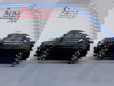 Used 2019 Nissan Altima 2.5 SR image 2