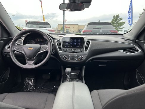 Used 2024 Chevrolet Malibu LT image 22