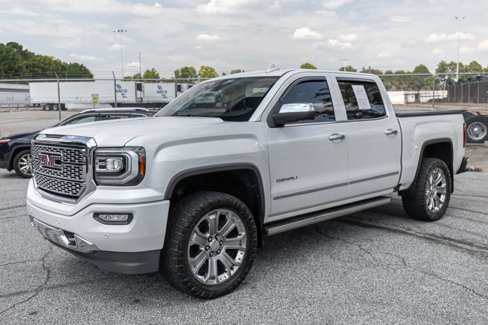 Used 2018 GMC Sierra 1500 Denali w/ Denali Ultimate Package image 16