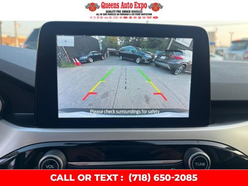 Used 2020 Ford Escape SE image 21