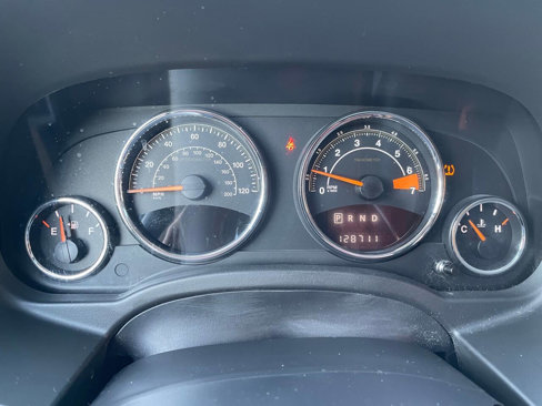 Used 2017 Jeep Compass High Altitude image 22