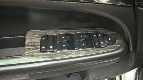 Used 2013 Buick Enclave Premium image 18