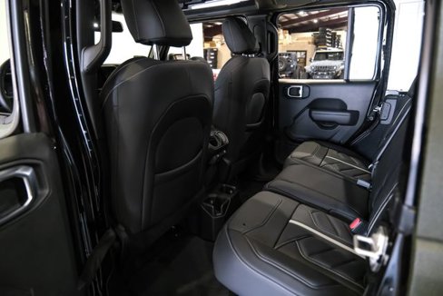 Used 2024 Jeep Wrangler Unlimited Sport image 73