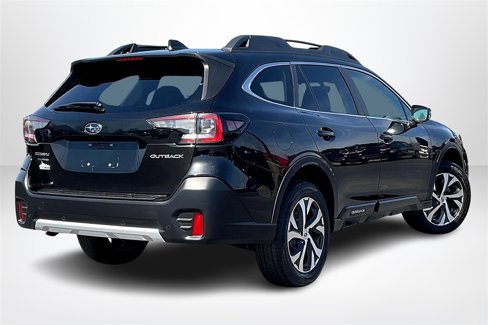 Used 2022 Subaru Outback Limited image 5