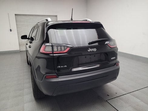 Used 2020 Jeep Cherokee Latitude Plus w/ Cold Weather Group image 6