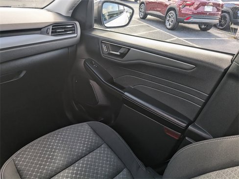 Used 2024 Ford Escape Active w/ Cold Weather Package image 16