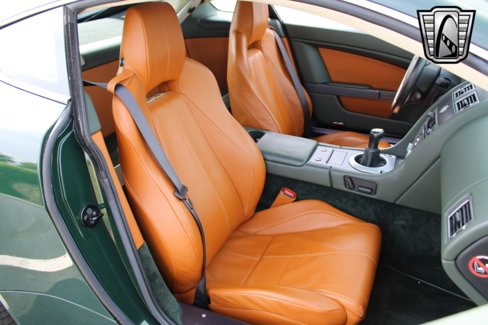 Used 2007 Aston Martin V8 Vantage Coupe image 21