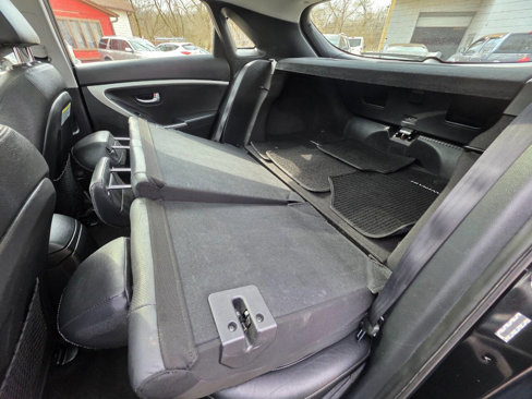 Used 2013 Hyundai Elantra GT w/ Style Pkg image 21