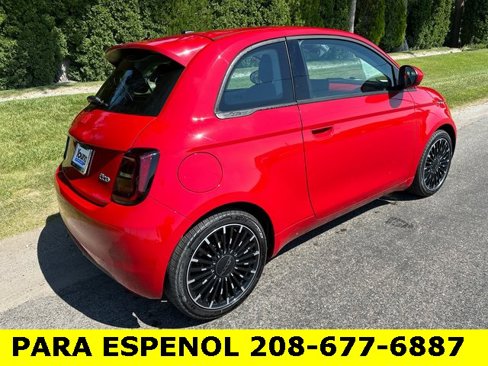 New 2024 FIAT 500 e (RED) image 3