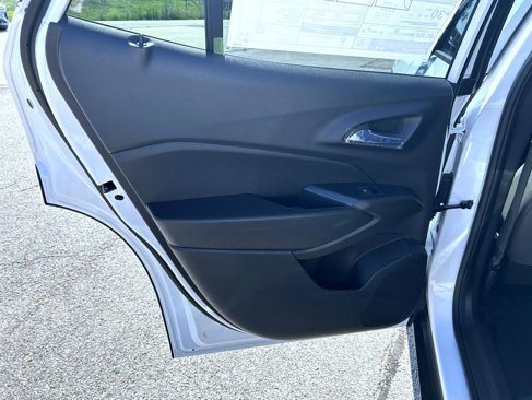 New 2025 Chevrolet Trax ACTIV w/ Sunroof Package image 18