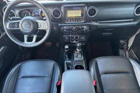 Used 2023 Jeep Wrangler Unlimited Sahara image 13