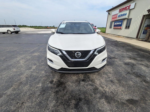 Used 2020 Nissan Rogue Sport SL w/ Premium Package image 3