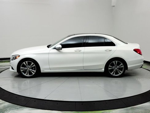 Used 2017 Mercedes-Benz C 300 Sedan image 8