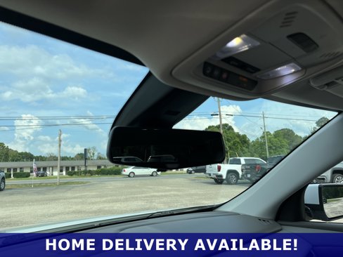 Used 2018 Chevrolet Traverse Premier image 18