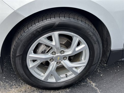 Used 2021 Chevrolet Equinox LT image 11