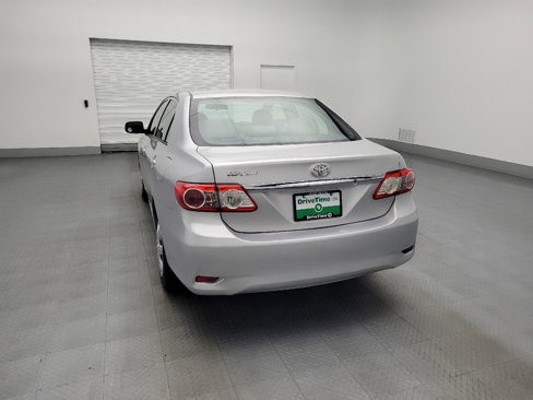 Used 2013 Toyota Corolla L image 6