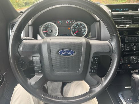 Used 2012 Ford Escape Limited image 28