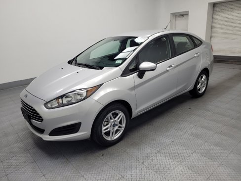 Used 2019 Ford Fiesta SE image 2