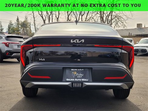 New 2025 Kia K4 LXS image 5