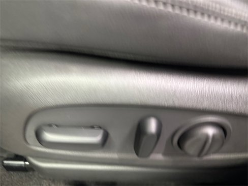Used 2022 Buick Encore GX Select w/ Sport Touring Package image 23