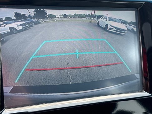 Used 2018 Toyota Camry SE image 36