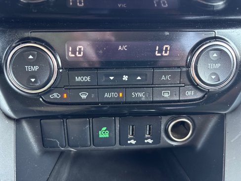 Used 2019 Mitsubishi Eclipse Cross SE image 23