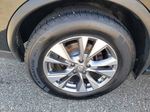 Used 2015 Nissan Murano SV image 28