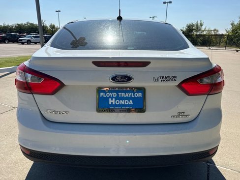 Used 2014 Ford Focus SE image 4