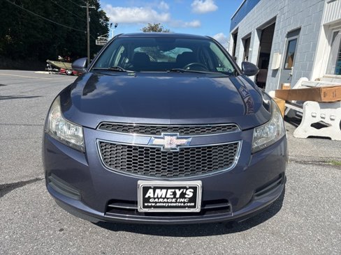 Used 2014 Chevrolet Cruze LT image 2