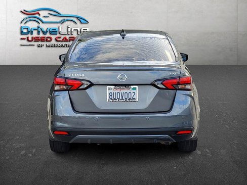 Used 2020 Nissan Versa SV image 8