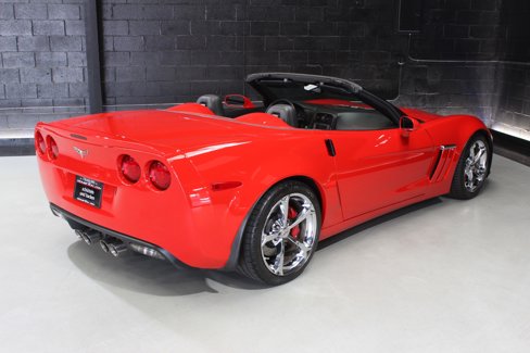 Used 2013 Chevrolet Corvette Grand Sport w/ 3LT Preferred Equipment Group image 15