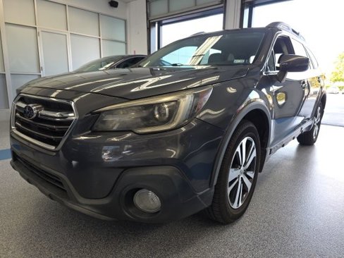 Used 2018 Subaru Outback 2.5i Limited image 4