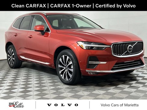 Certified 2023 Volvo XC60 B5 Plus w/ Climate Package image 1