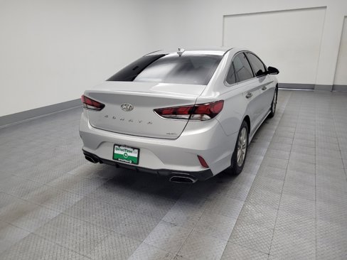 Used 2019 Hyundai Sonata Sport w/ Winter Weather Package image 7