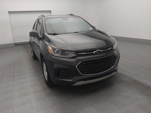 Used 2019 Chevrolet Trax LT w/ Driver Confidence Package image 14