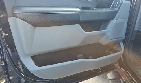 Used 2023 Ford F250 XLT w/ XLT Premium Package image 14