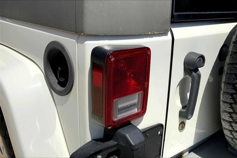 Used 2010 Jeep Wrangler Unlimited Sahara w/ Dual Top Group image 26