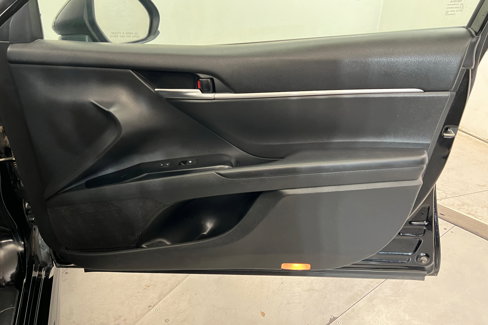 Used 2019 Toyota Camry SE image 23