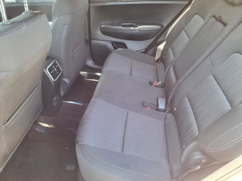 Used 2017 Kia Sportage LX image 7